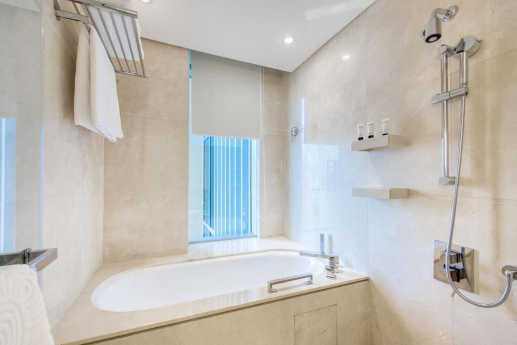 Superhost - Studios At Jw Marriott - The Address Dubai Marina Exterior photo